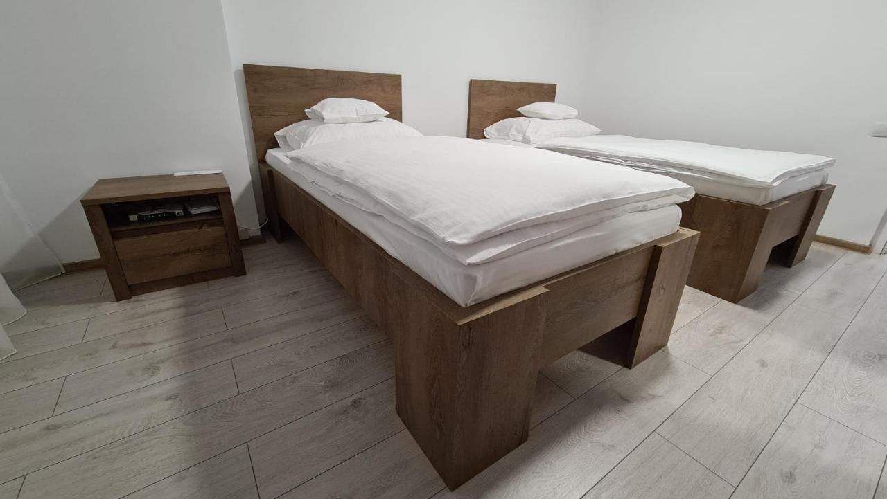 Apartament Sorina Maria Deva Exterior foto